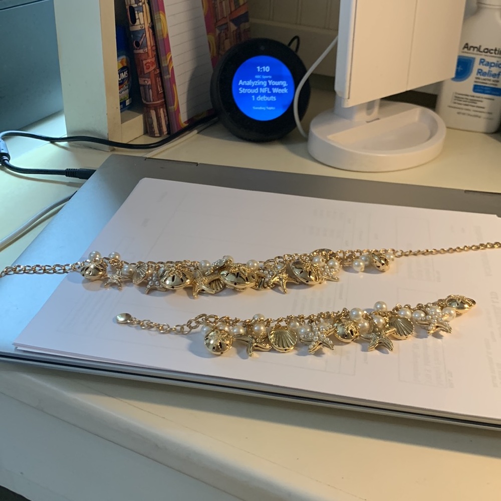 Macys NWOT never worn. No tarnish. Nautical necklace and bracelet set. - Picture 10 of 10